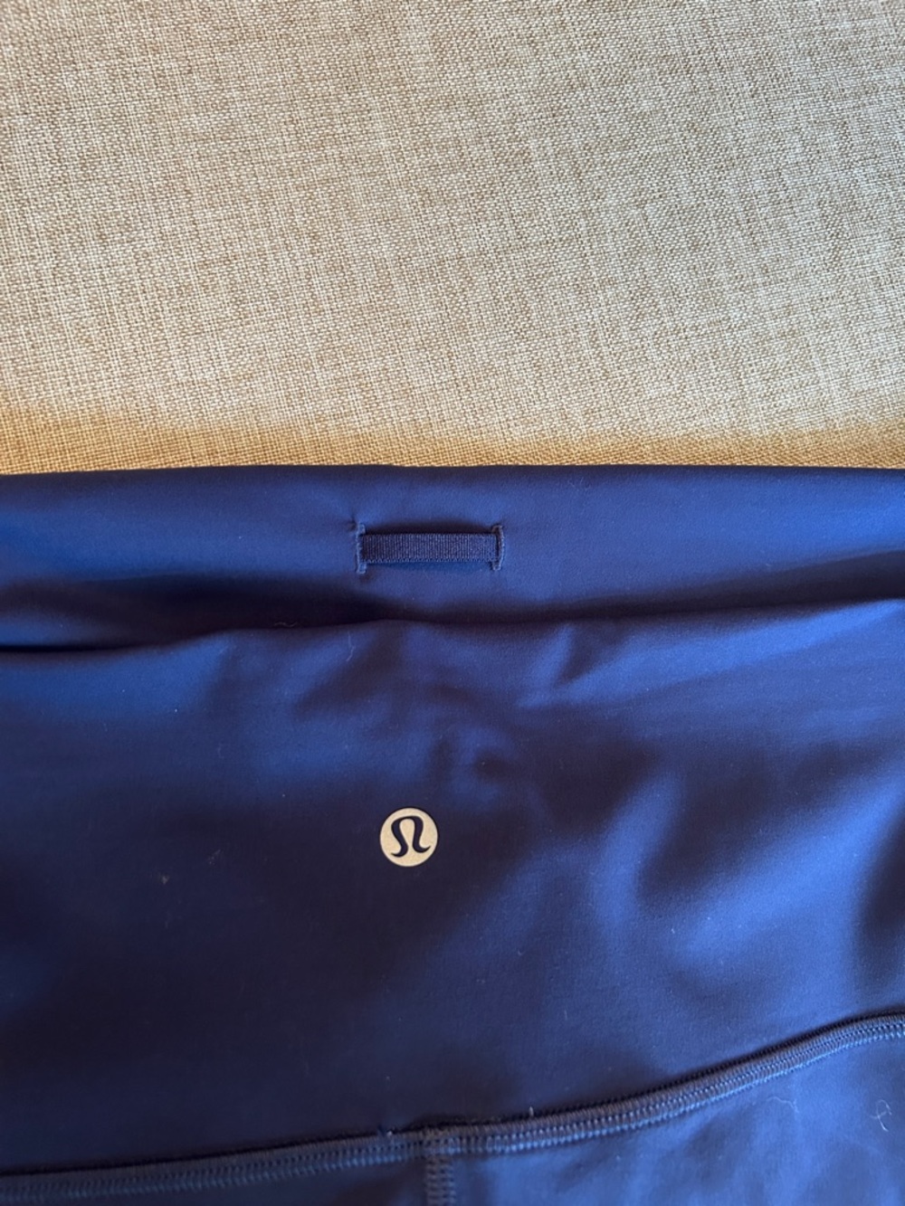 lululemon Wunder Train High-Rise Tight 25" size 18 - Picture 3 of 6